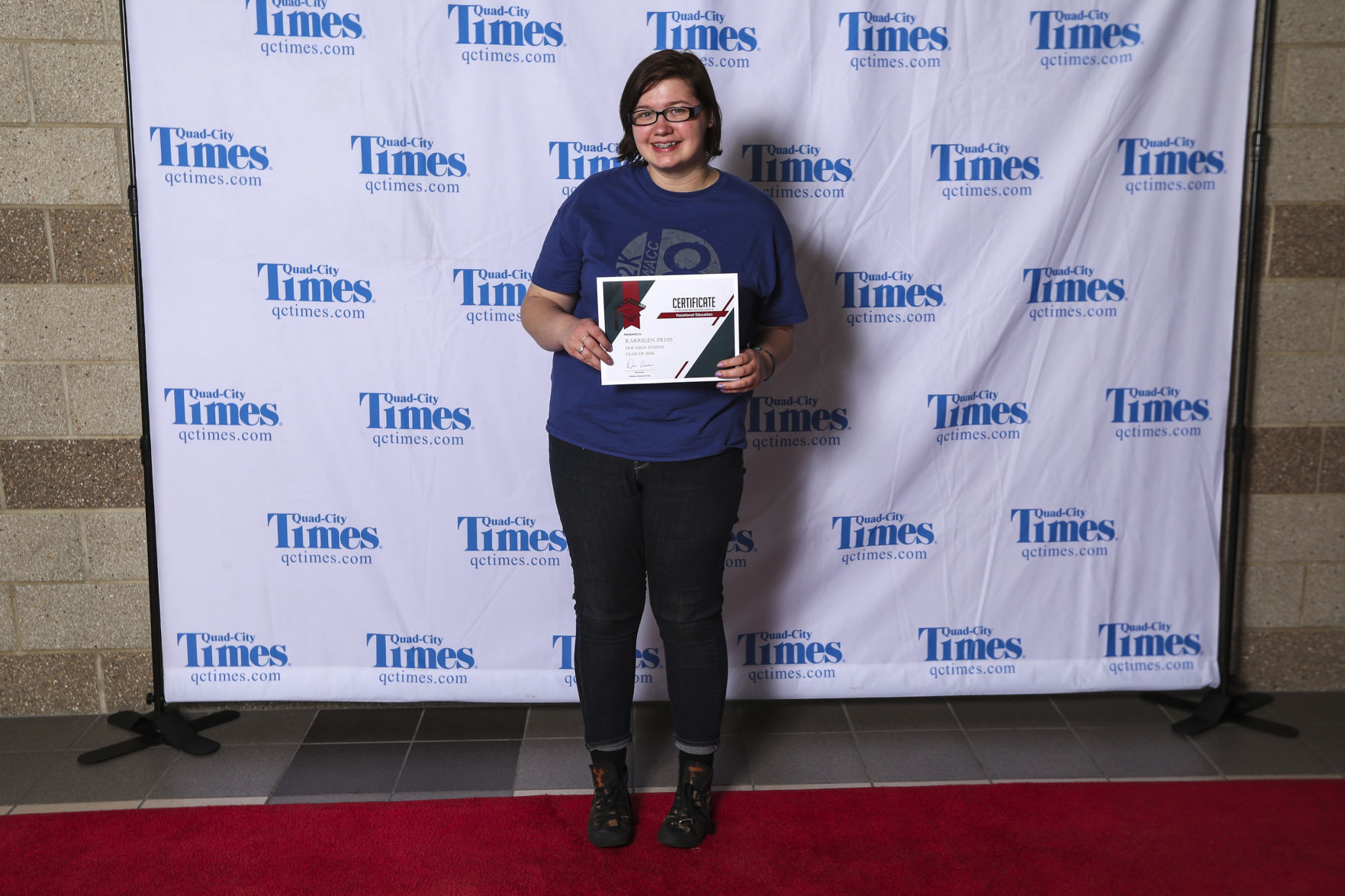 051518-salute-to-academics-red-carpet-052